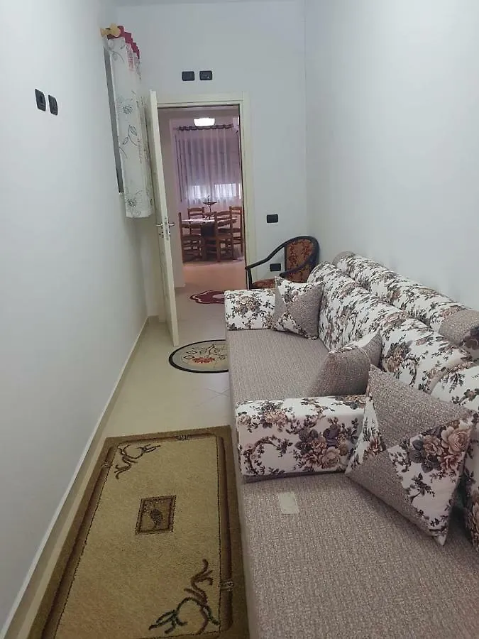 Family Apartment Hotell Vlorë